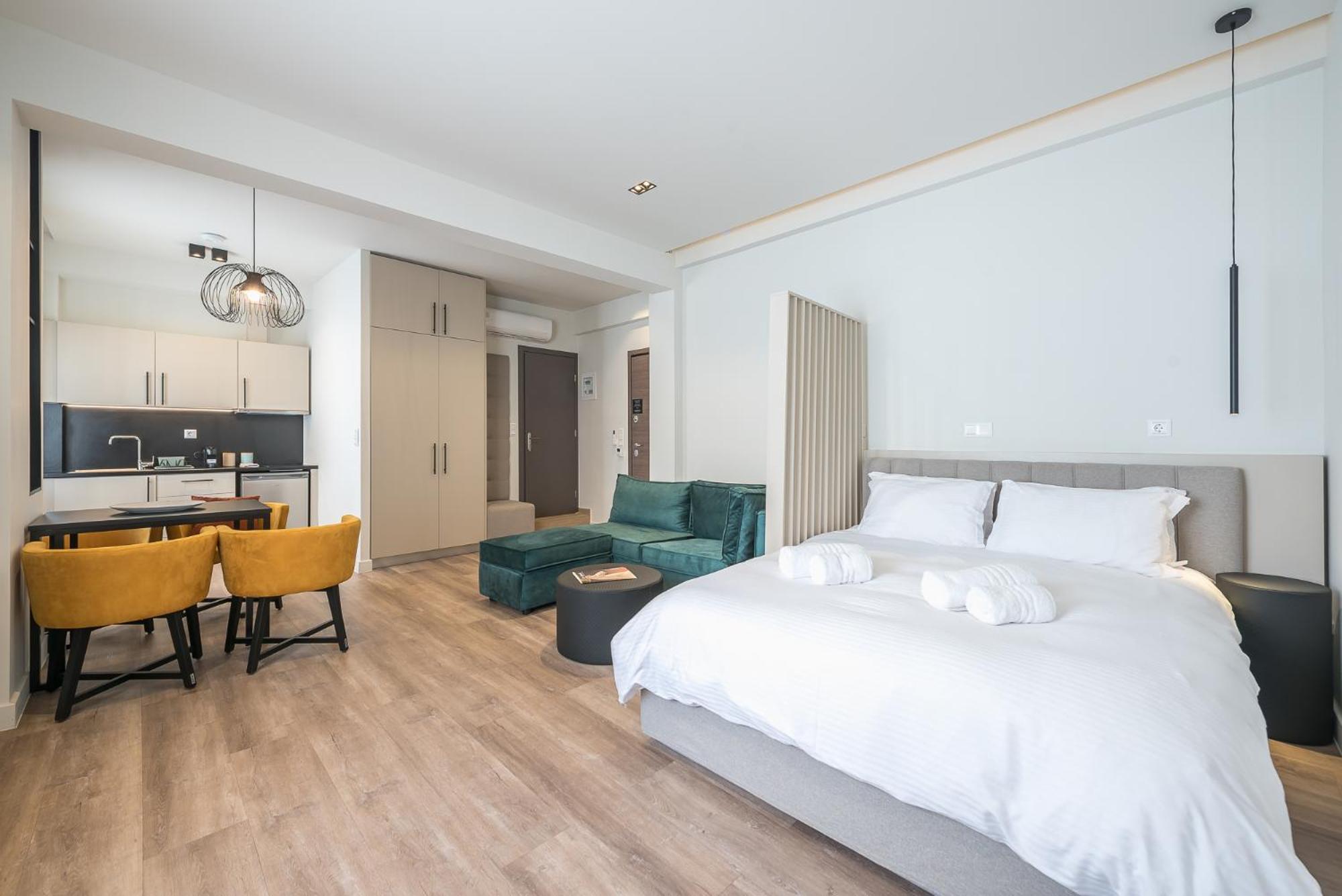 Aeiphoria Suites & Rooms - Athens Exterior photo