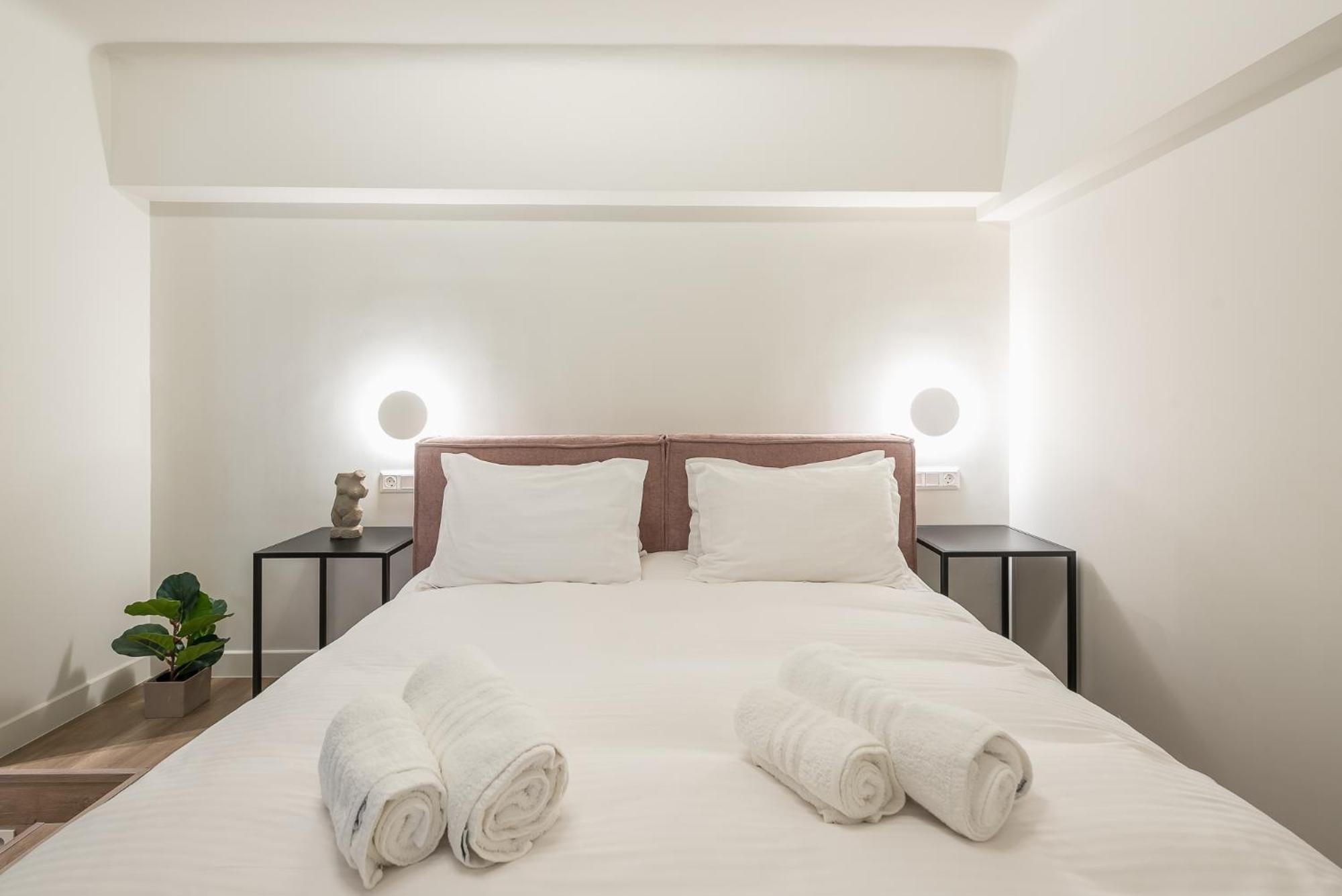 Aeiphoria Suites & Rooms - Athens Room photo