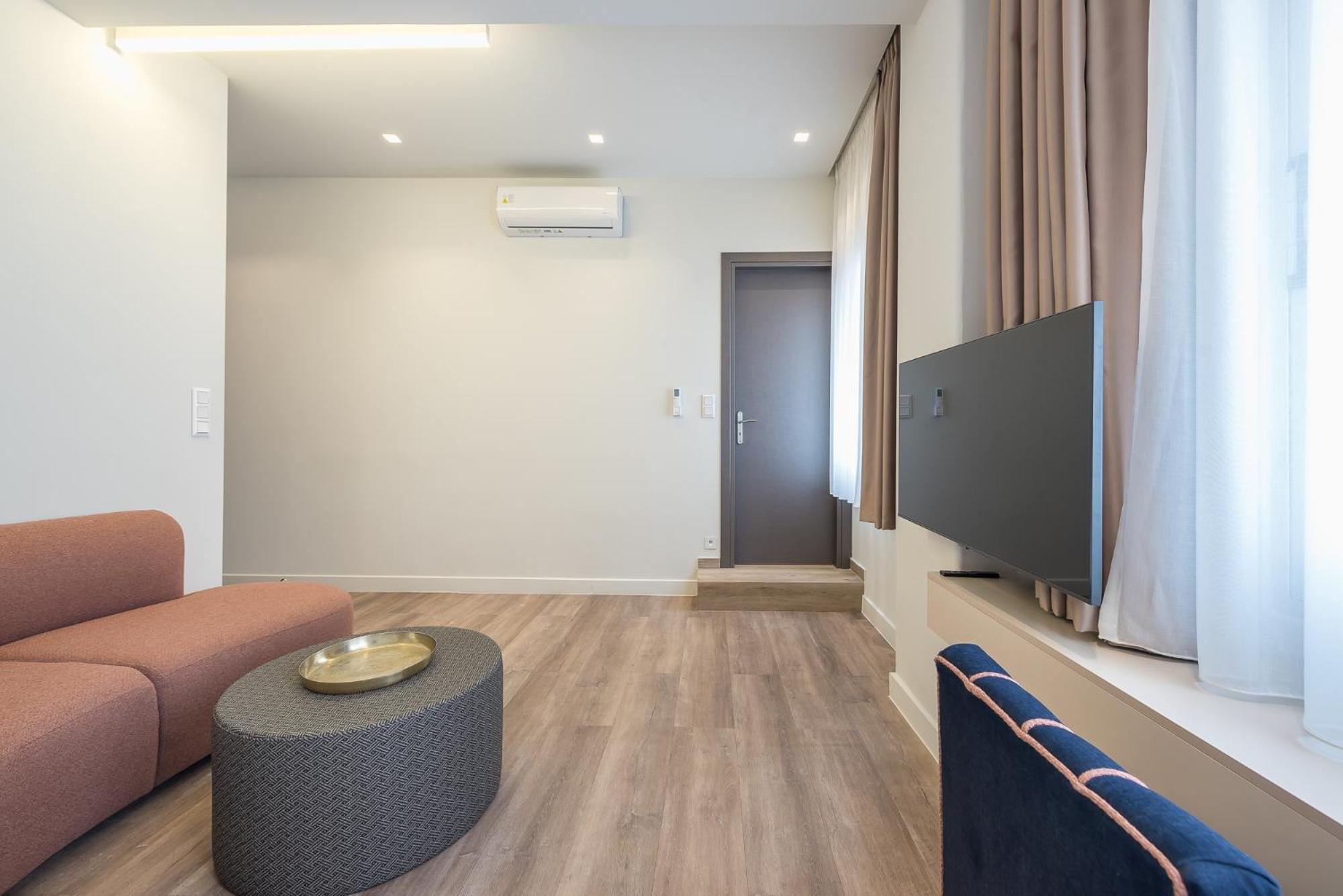 Aeiphoria Suites & Rooms - Athens Exterior photo